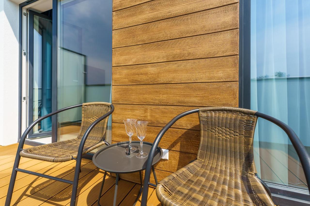 Apartamenty Bellamaya - Kapitanska 18 Grzybowo  Exterior foto